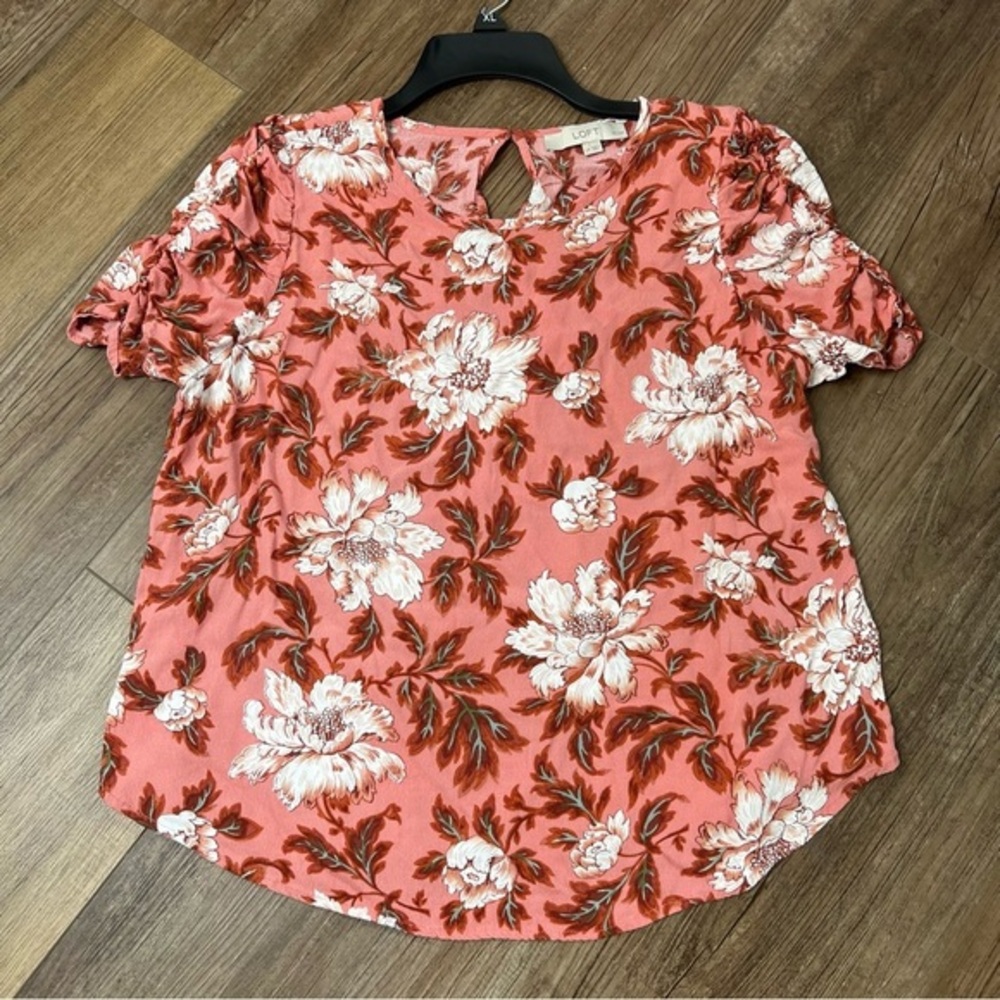 Loft Pink Floral Short Sleeve Blouse